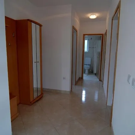 Apartamento Sikluf-128-1 *