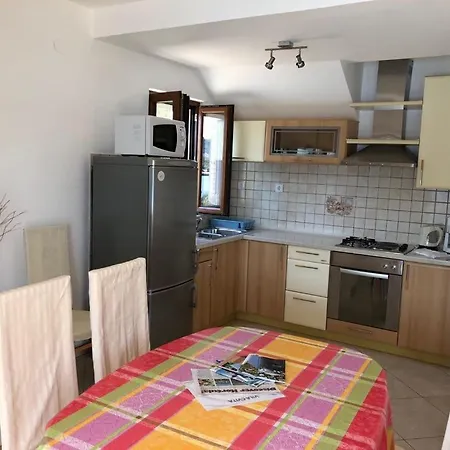 Sikluf-128-1 * Lumbarda