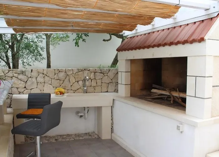 아파트 Sikluf-128-1 *