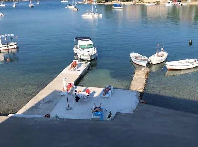 아파트 Sikluf-128-1 *